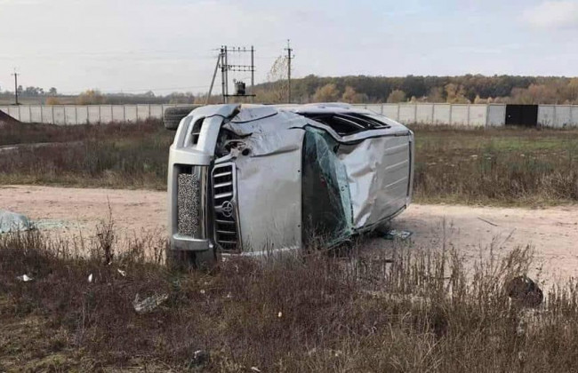 Під Києвом підліток загинув за кермом батьківської іномарки
