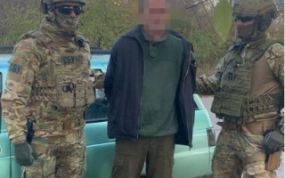 Втерся в доверие и получил секретные военные документы: СБУ задержала агента ФСБ РФ