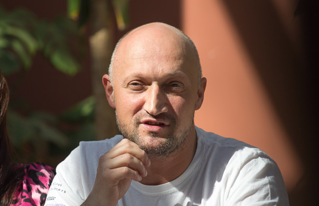 Гошу Куценко разыскивает налоговая, а дело о домогательствах против Спейси закрыли: шоубиз