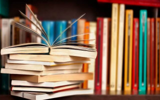 Держкомтелерадіо заборонив ввезти в Україну 1 млн російських книг: що відомо