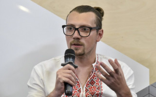 Комітет рекомендував Раді відправити законопроект про референдум на доопрацювання