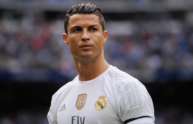 Стилиста Криштиану Роналду зарезали, а Анджелину Джоли едва не взорвали бомбой: шоубиз