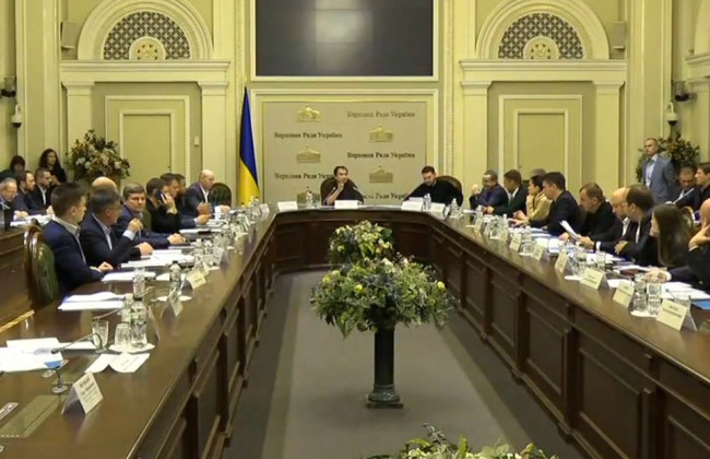 Зміни до Земельного кодексу та протидія рейдерству: засідання Агрокомітету Ради