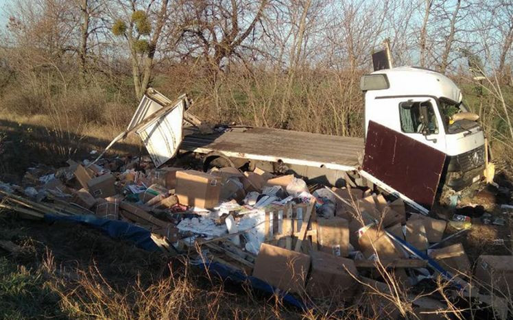 Масштабная авария на трассе Киев — Харьков: автобус с 32 пассажирами влетел в грузовик