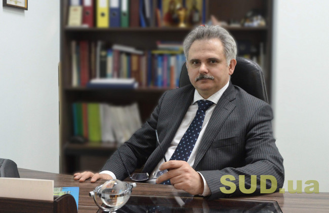 Електронний суд: рівняння з багатьма невідомими