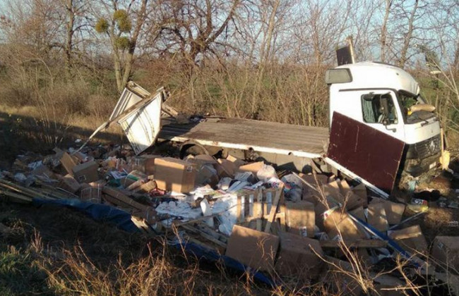 Масштабная авария на трассе Киев — Харьков: автобус с 32 пассажирами влетел в грузовик