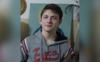 В Киеве загадочно исчез 17-летний парень