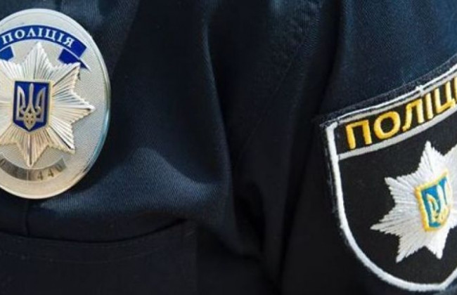 В Киеве прохожие подобрали избитого ребенка