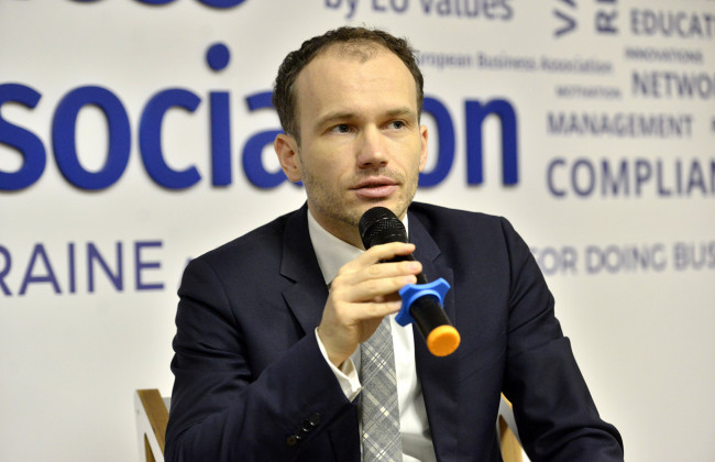 Ми плануємо побудувати альтернативну державним судам систему, — Денис Малюська