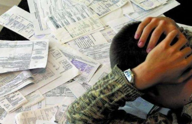 В Киеве должников по коммуналке будут наказывать запретом на выезд за границу