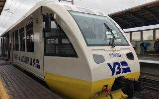 СБУ підозрює екс-посадовця Укрзалізниці у мільйонних розтратах
