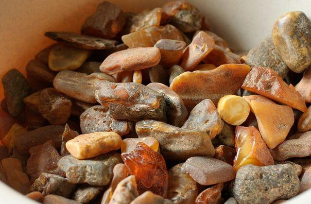 Видобуток бурштину: Комітет Ради розглядає законопроекти