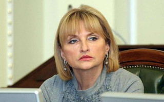 Рада досрочно прекратила депутатские полномочия Ирины Луценко