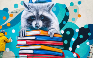 Київську школу прикрасили веселим муралом, фото