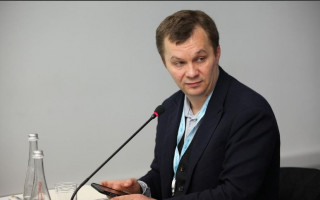 Милованов повідомив, коли іноземці зможуть купувати землю в Україні