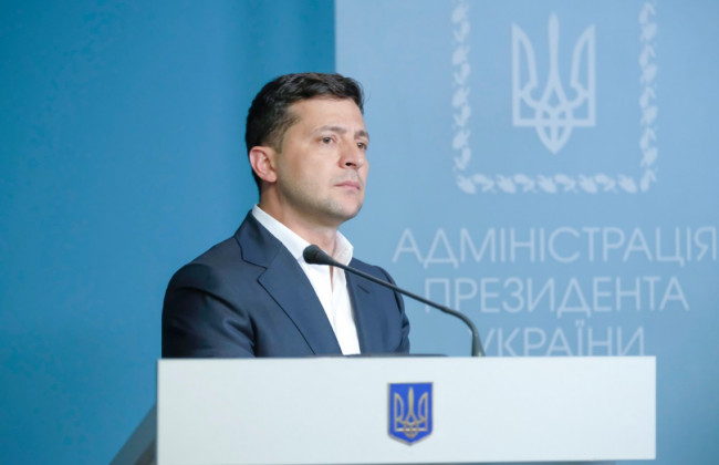 Ринок землі: Зеленський відреагував на ухвалення законопроекту