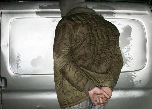 Інцидент на кладовищі: на Чернігівщині затримали чоловіка, що намагався зґвалтувати жінку