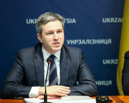 Забрали в черный автобус и увезли: в Киеве похитили главу Укрэксимбанка