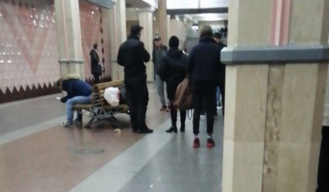 В Харькове на станции метро умер пассажир: подробности