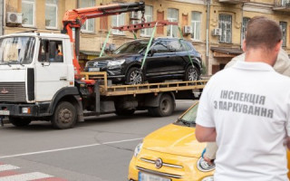 В Киеве массово штрафуют «героев парковки»
