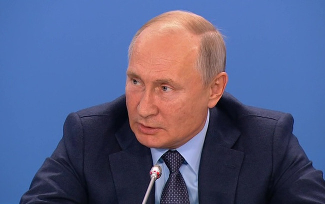 Путин по-новому заговорил о Донбассе: подробности