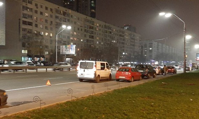 ДТП с участием маршрутки в Киеве: первые подробности