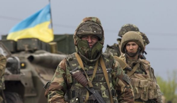 Українські військові збили ворожий безпілотник з вибухівкою
