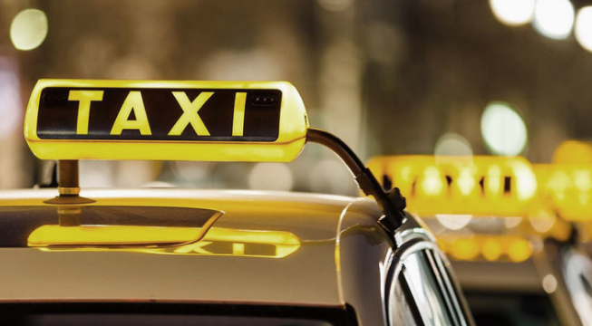 У столиці зроблять окремі стоянки для таксистів