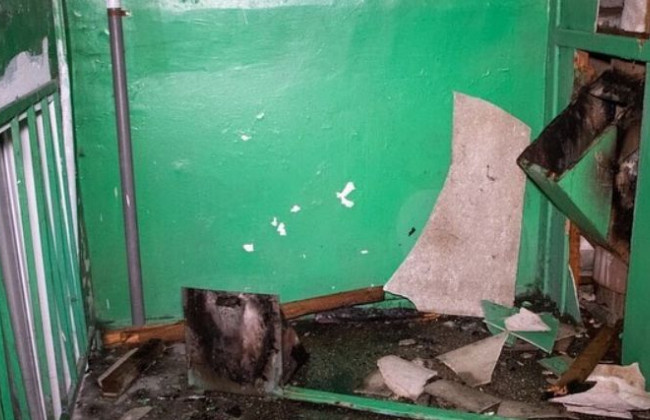 Мощный взрыв в столичной многоэтажке: есть фото и видео