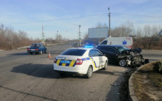 Под Киевом автомобиль судьи попал в ДТП, пострадали 6 человек