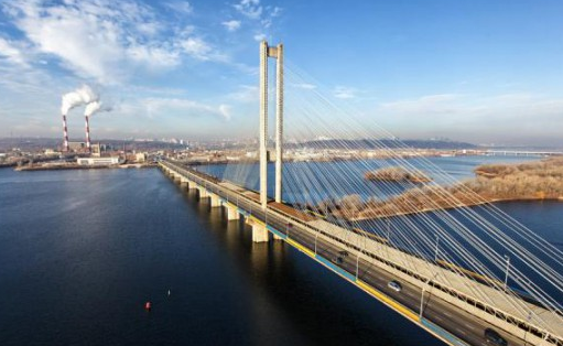 У столиці обмежать рух на Південному мосту