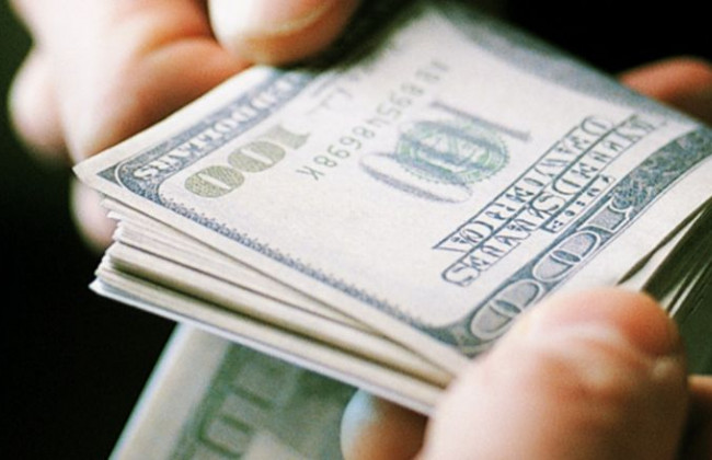 Посадовець Державної виконавчої служби, який брав хабарі, постане перед судом