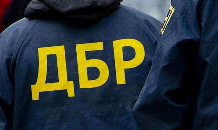 Збував наркотики: у Харківській області затримали правоохоронця