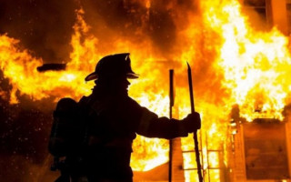 На Київщині під час пожежі загинули дві людини