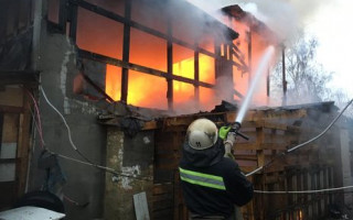 Под Киевом вспыхнул пожар: есть жертвы