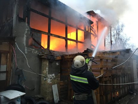 Под Киевом вспыхнул пожар: есть жертвы
