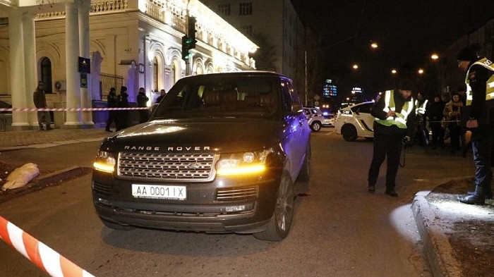 Обстрел Range Rover в Киеве: депутат облсовета  дал первый комментарий