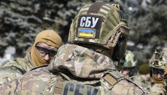 Завдали збитків бюджету на мільйони гривень: СБУ затримала посадовців Черкаської міськради