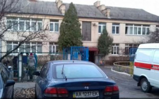 В Киеве вспыхнул пожар: горело здание детского сада, есть жертва