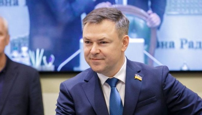 В Раде назвали сроки подготовки законопроекта об особом статусе Донбасса