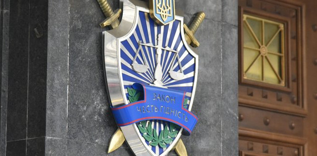 Скоїли понад 10 злочинів: ГПУ викрила банду злочинців