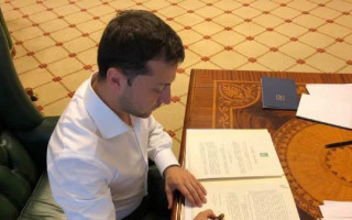 Президент підписав закон про розміщення радіотехнічного забезпечення на землях оборони