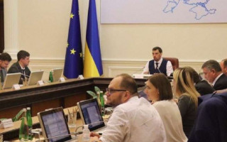 Прем’єр відзвітував щодо «економічного» засідання уряду