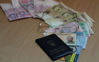 Пенсии в Украине: ПФУ назвал средний размер выплаты