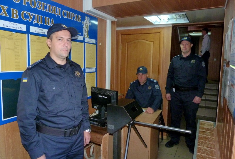 ССО взяла під охорону три судові установи у Полтаві та Івано-Франківську