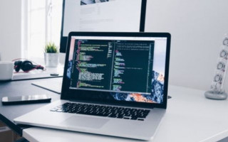 В Україні запустили систему управління персоналом PoClick