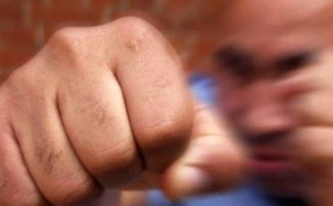 Копи побили власника готелю: у справі є нові деталі