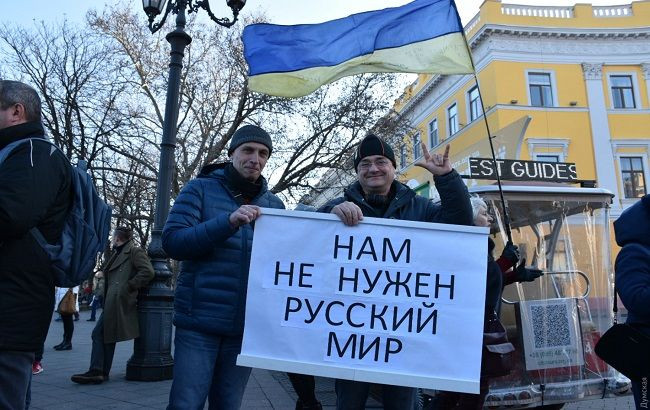 Напередодні «нормандської зустрічі» в містах України пройшли акції протесту