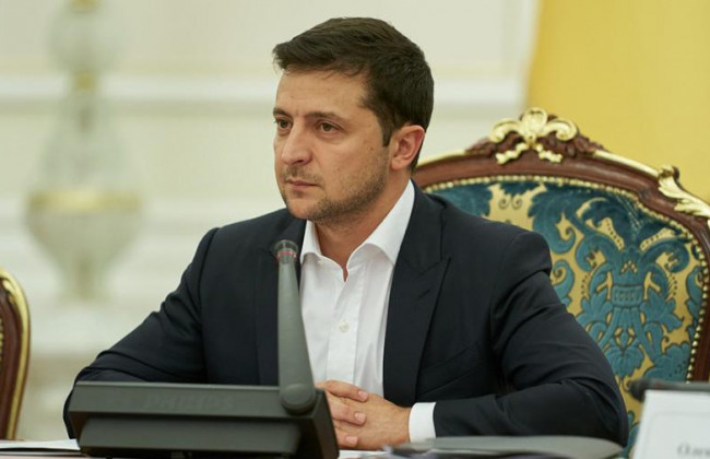 Офис Президента обнародовал график Зеленского на саммите в Париже