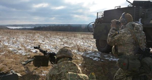 Боевики ударили из гранатометов по украинским позициям на Донбассе